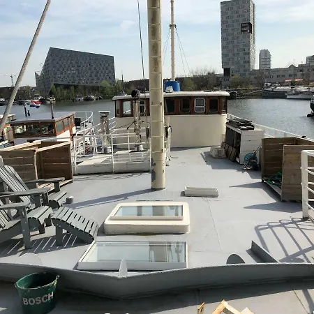 Kw124 * Amsterdam